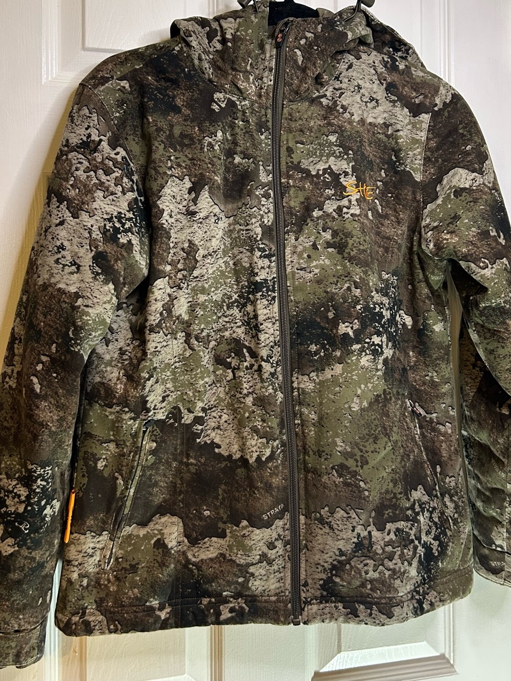 SHE - Women’s Camouflage Utility Jacket with Thermolite - Size XS